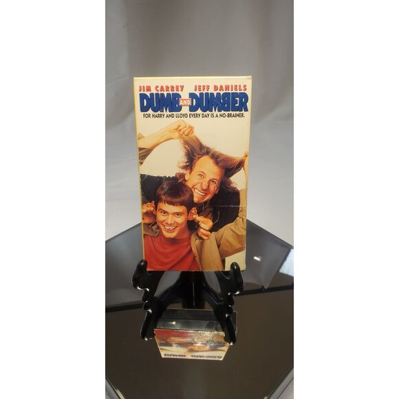 Dumb and Dumber VHS Tape 1995 Jim Carrey Jeff Daniels - Picture 1 of 2